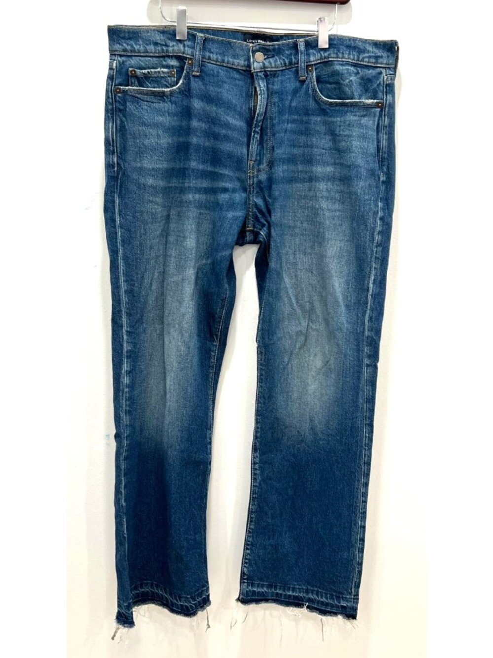 Lucky Brand Straight Leg Jeans 36 x 30 Raw Hem Blue Denim Casual Wear *READ (3)